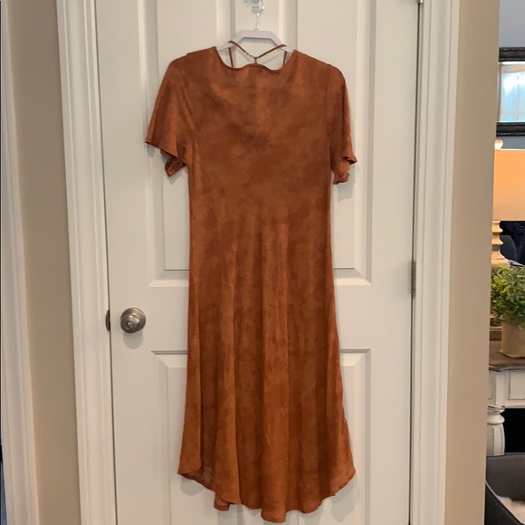 Dress with coordinating necklace - Picture 2 of 2